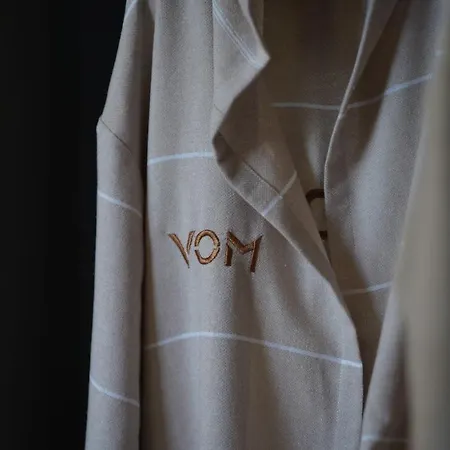 Vom 호텔 *